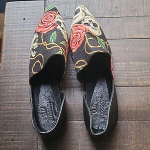 Floral And Skull Women's Shoes